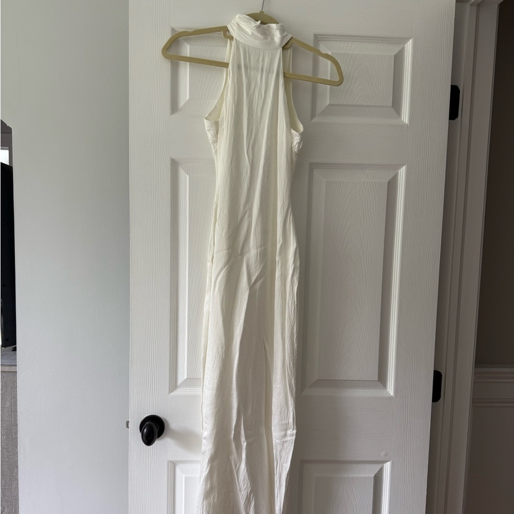 Meshki white satin dress - Picture 2 of 5